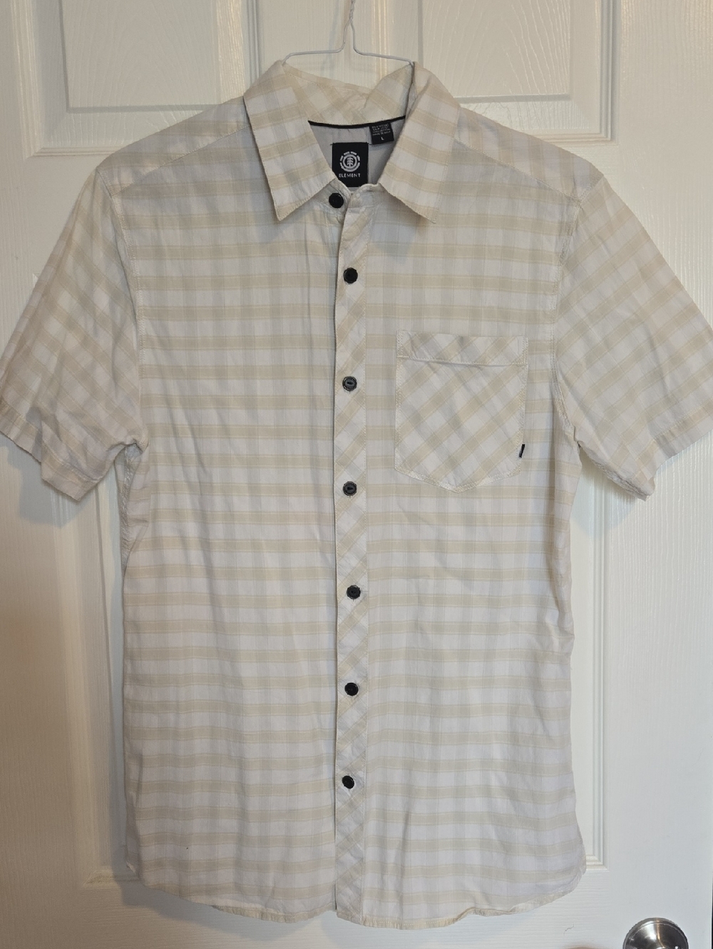 Element Men’s Short-Sleeve Plaid Button-Down Shirt in Beige and White